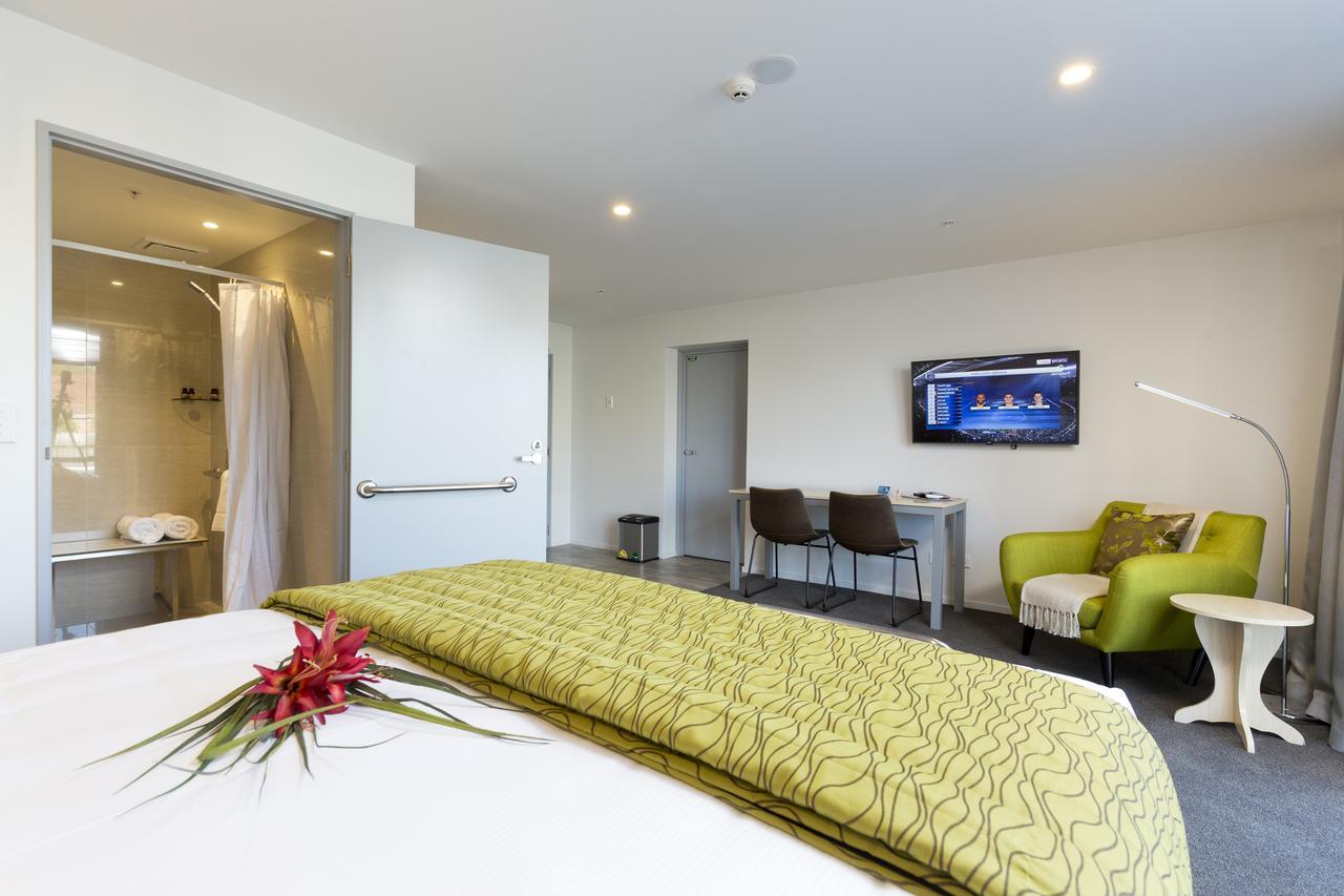 2 On Whiteleigh And 239 On Lincoln Motel Christchurch Zewnętrze zdjęcie A room at the hotel