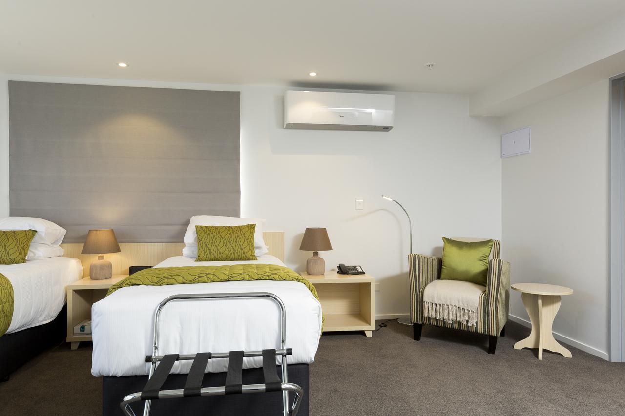 2 On Whiteleigh And 239 On Lincoln Motel Christchurch Zewnętrze zdjęcie A room at the hotel